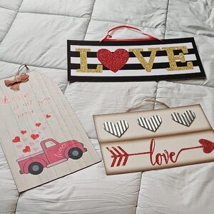 Love-Themed Wall Art Set
